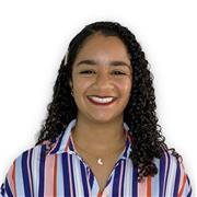 Normalista superior, especializada en atender estudiantes desde preescolar hasta quinto